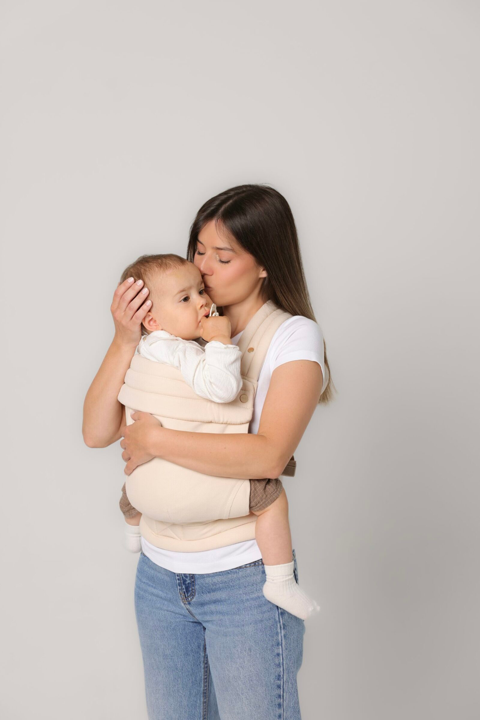 Mubi nosiljka za bebe ivory cream Mubi Ivory