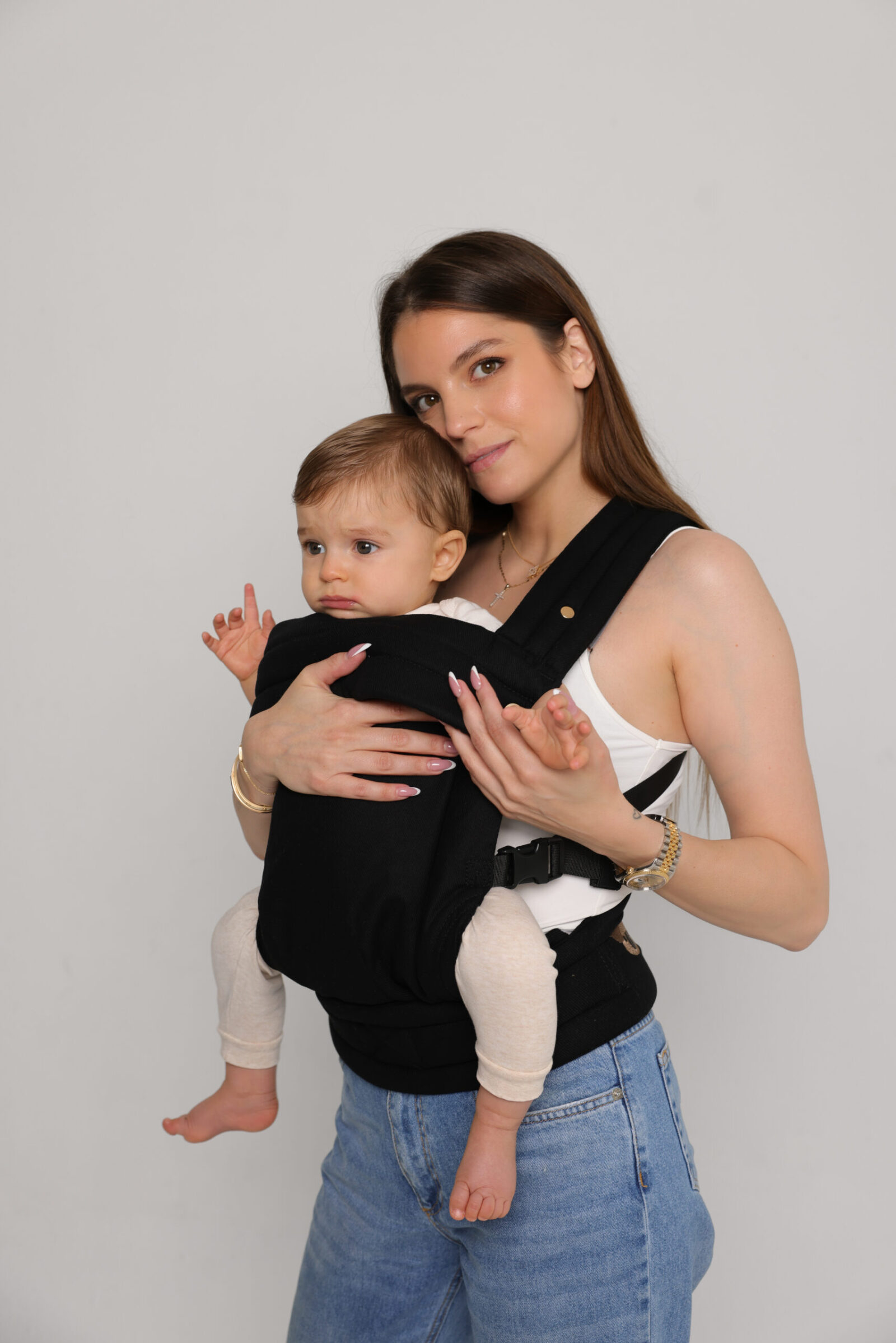 Nosiljka Noir mubi bebe black Mubi Noir