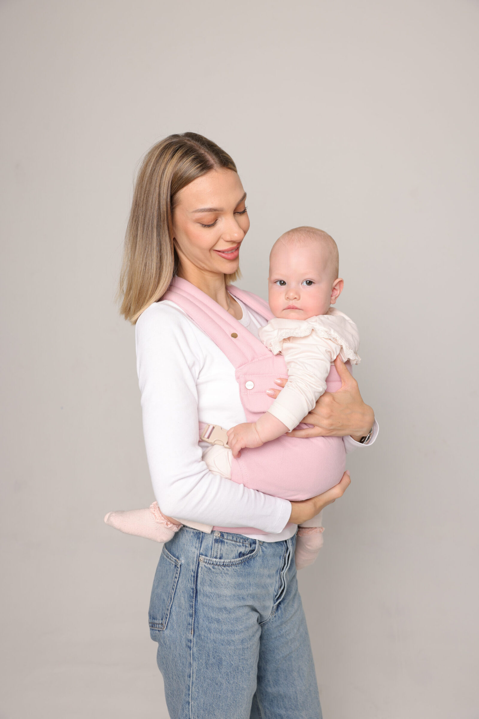 Soft Rose nosiljka za bebe mubibebe Mubi Rose